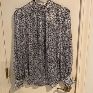 NWT H&M blue and white flowered blouse